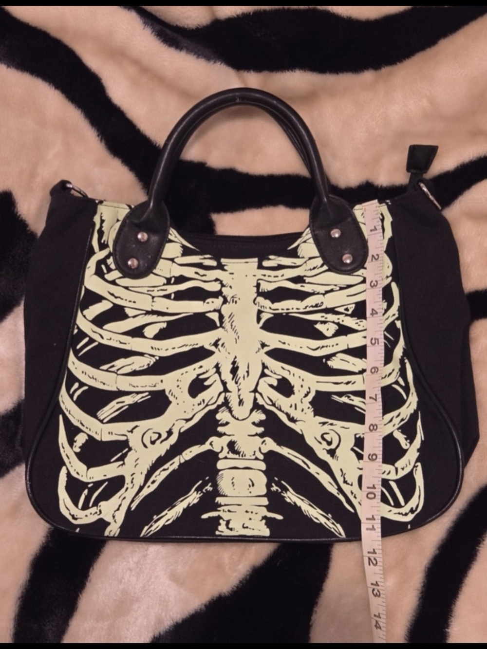 Skeleton bag